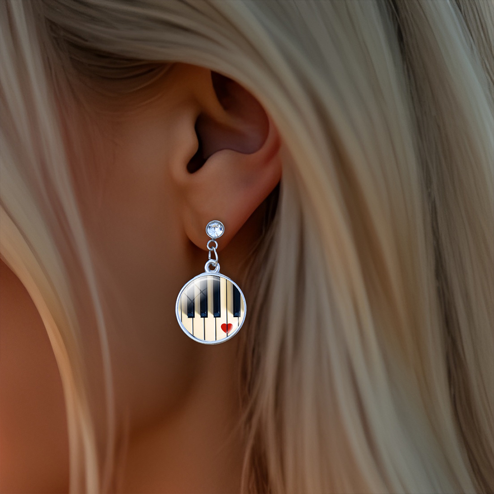 Sparkling Rhinestone Stud Earr - Musical Instrument Glass recension och pris